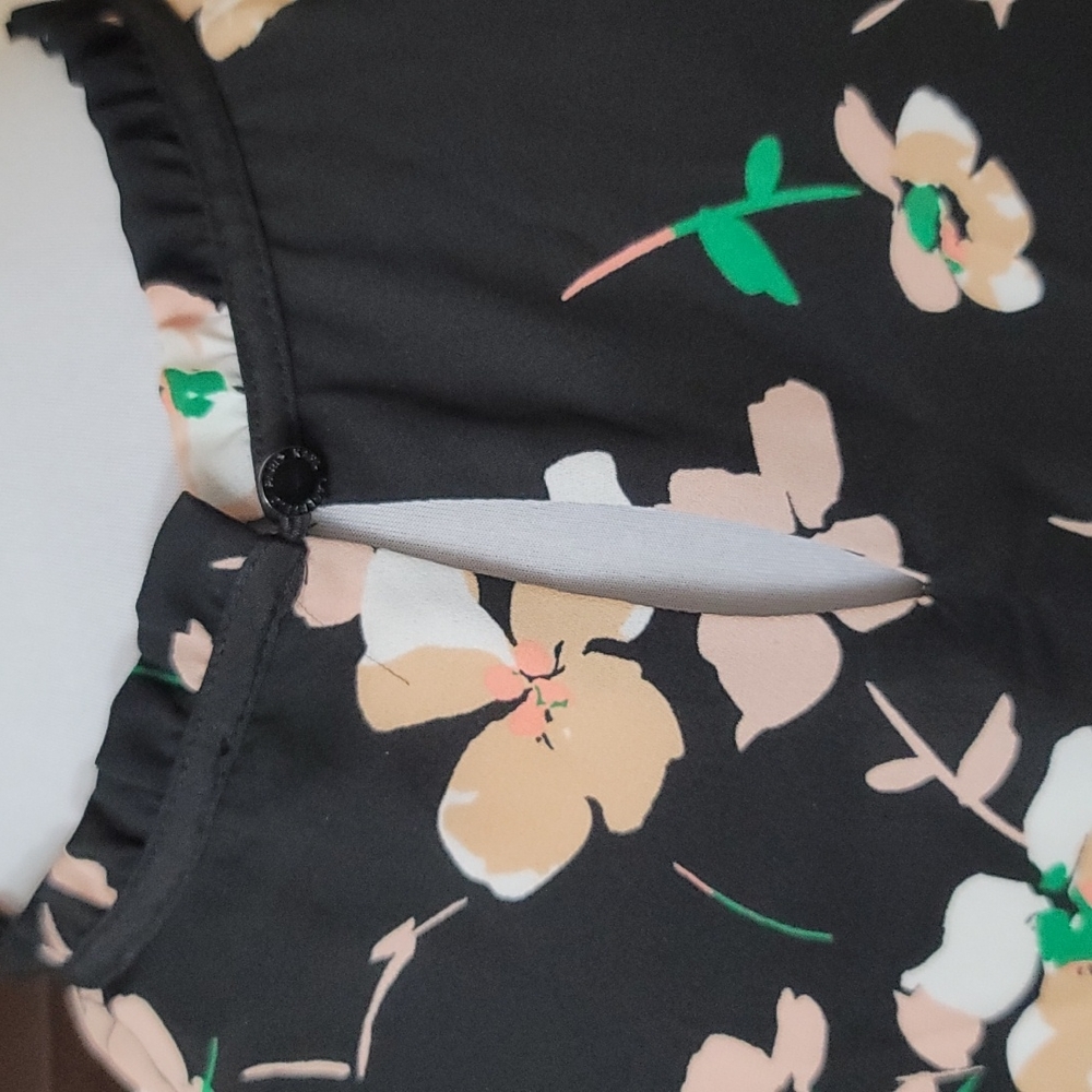 Karl Lagerfeld Floral Print Blouse - Picture 6 of 11